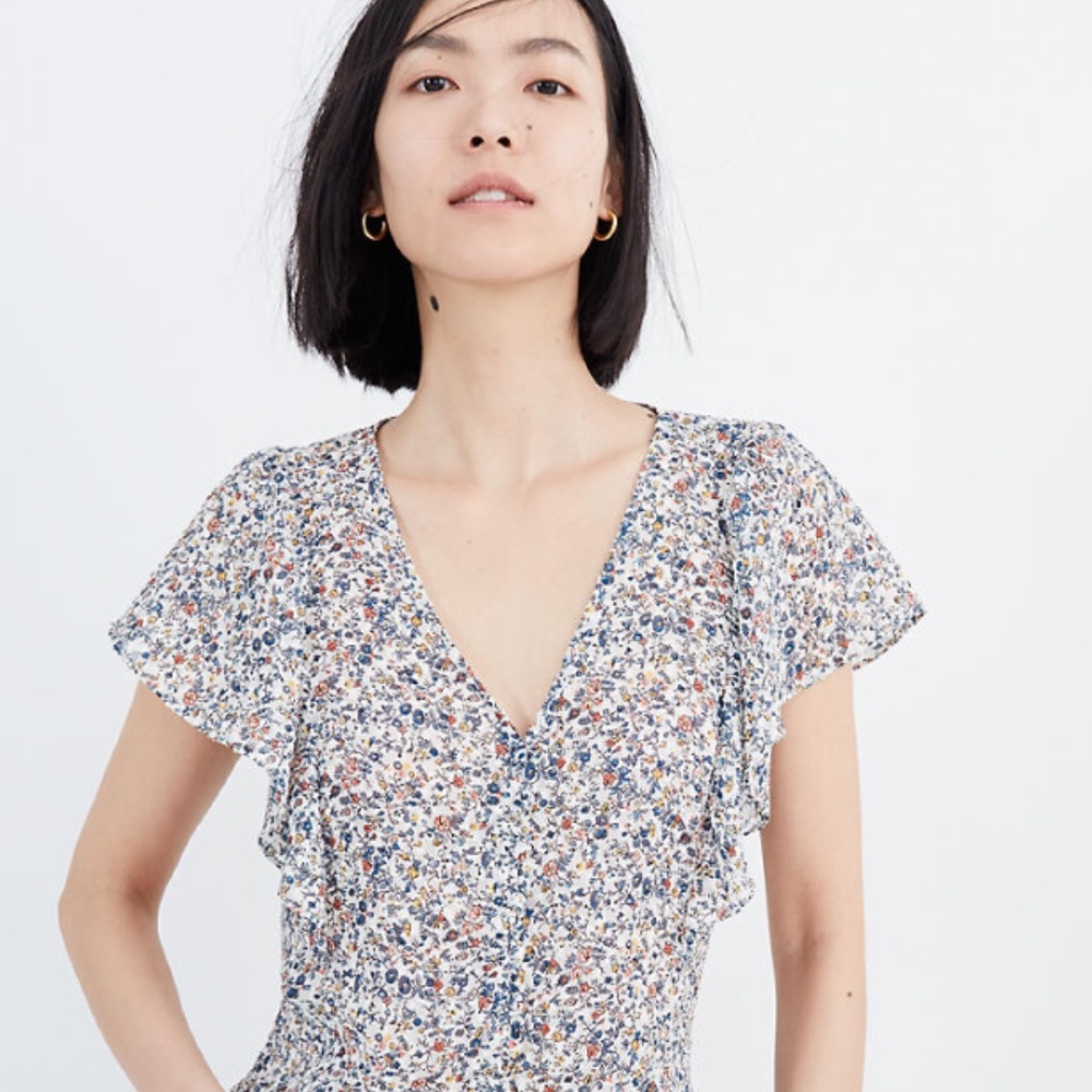 Madewell Carmelina Flutter-Sleeve Top